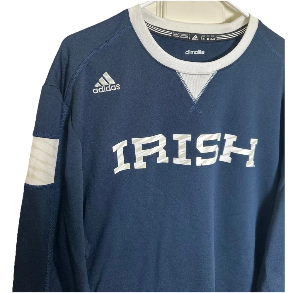 Adidas Notre‎ Dame Shirt Mens Gold Blue Long Sleeve Logo NCAA size mens XL